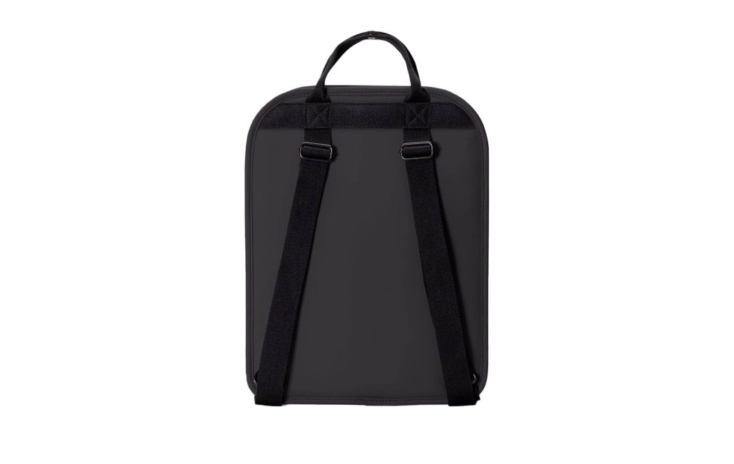 Alison Backpack Lotus Series black Der Alison Backpack in der Farbe schwarz ist vegan (aus recycelten PET Flaschen)